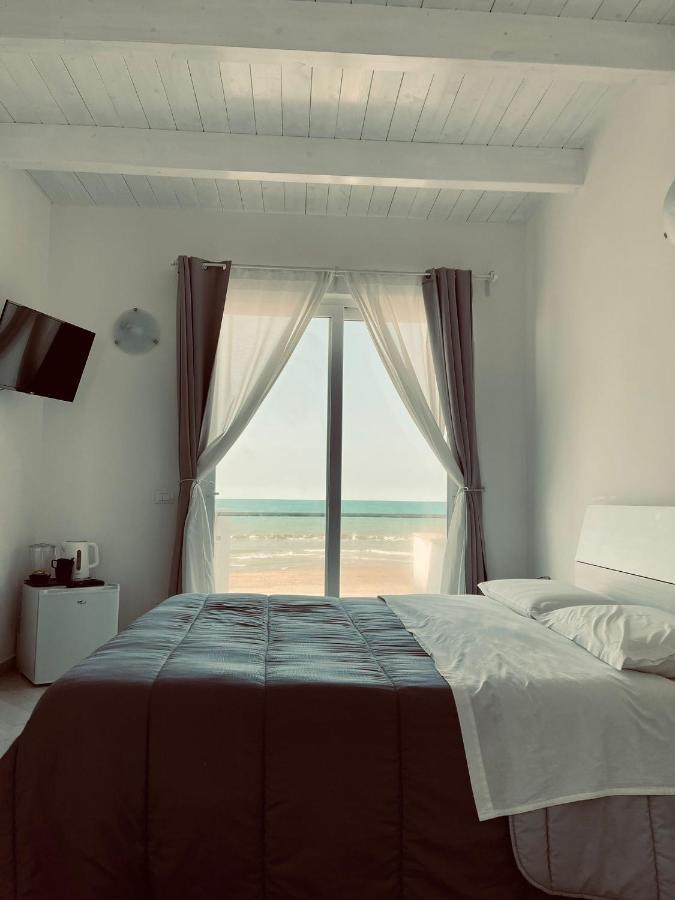 Carfagnini Rooms Termoli Exterior foto